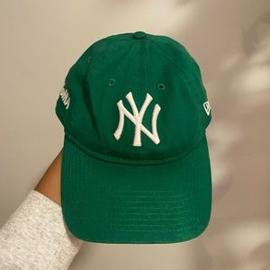 Museum of Modern Art (MoMA) NY Yankees Hat